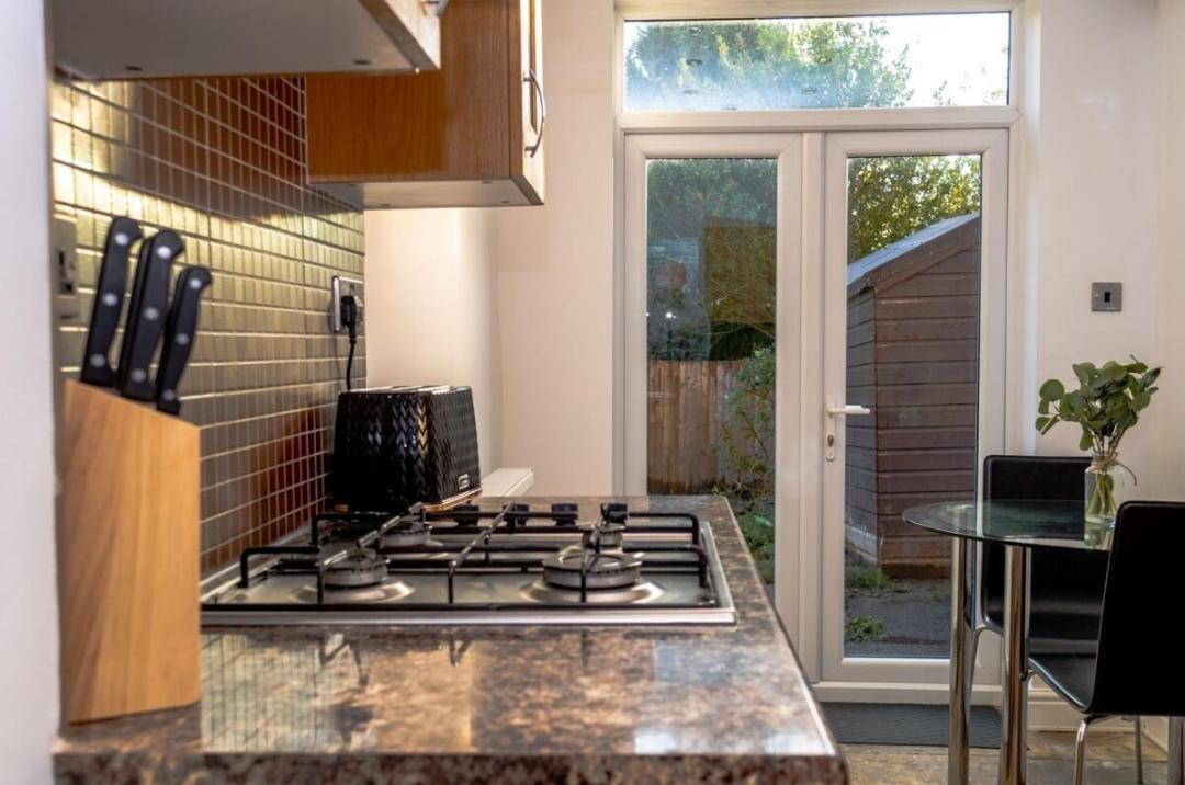 Charming York House- Walking Distance To Town Centre Exterior foto